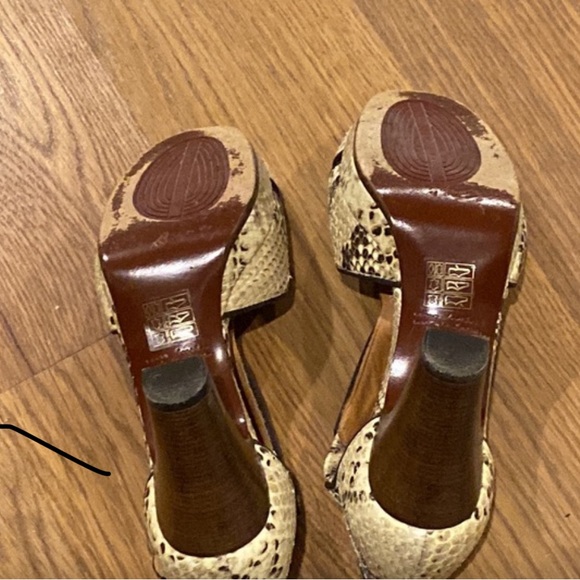 Chie Mihara// snakeskin platform heels, size 37 - Picture 8 of 10